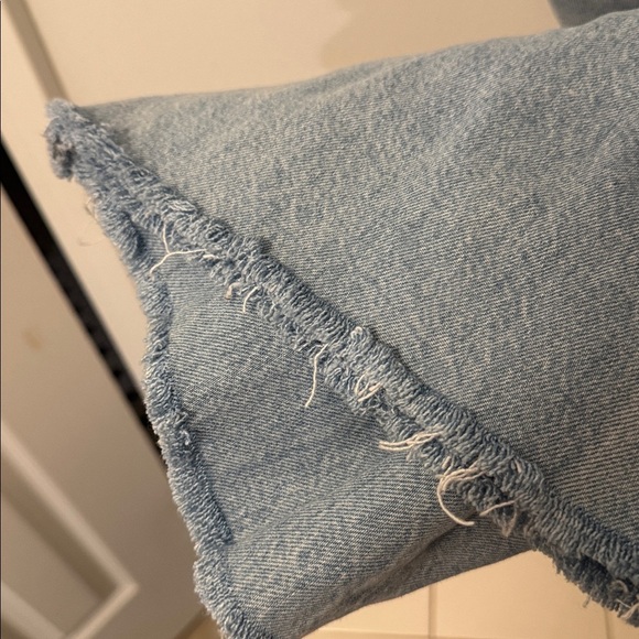 Citizens Of Humanity Light Wash Paloma Baggy with distressed hem 26 - Picture 8 of 8